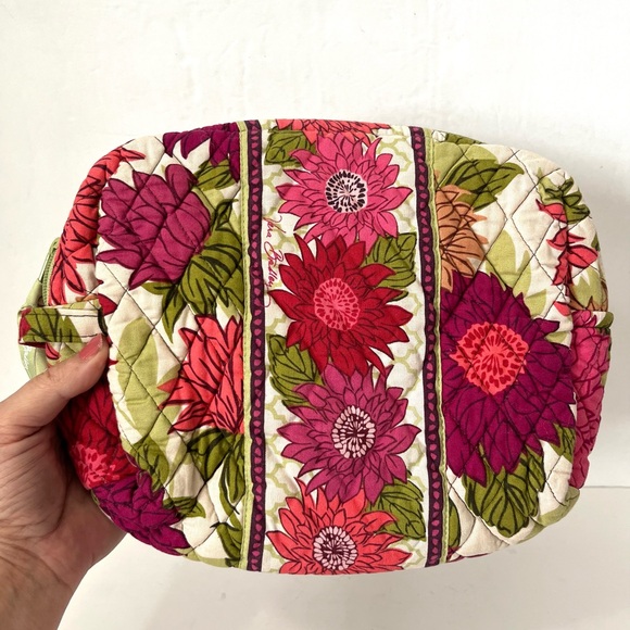 Vera Bradley Retired Hello Dahlia Cosmetic Travel Bag Pouch Quilted Floral - Picture 1 of 7